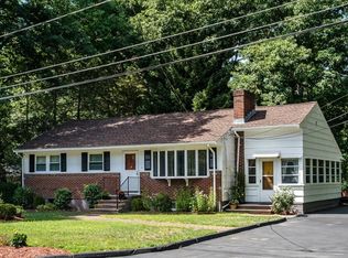 4 Green Ln, Lexington, MA 02421