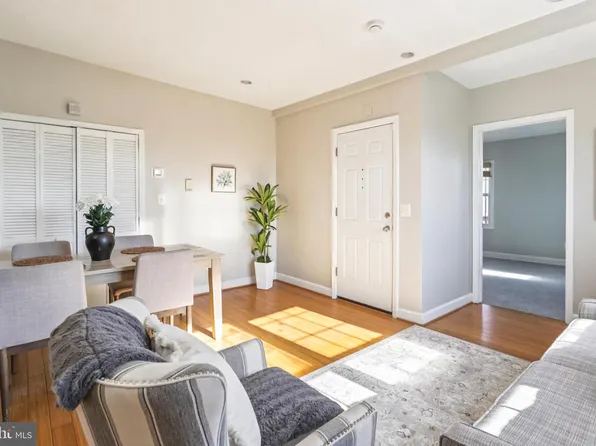 5501 8th St NW APT 4, Washington, DC 20011