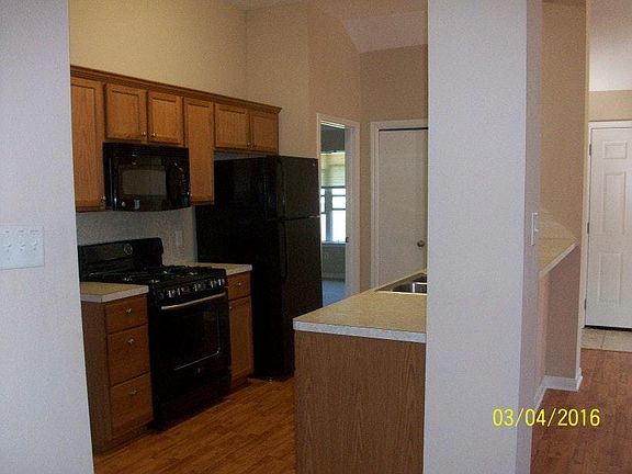 Open kitchen with recent appliances
