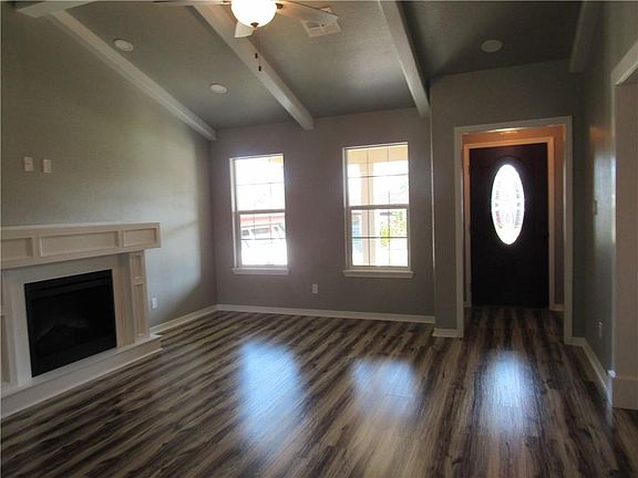 5th image of 317 E Terrace Dr