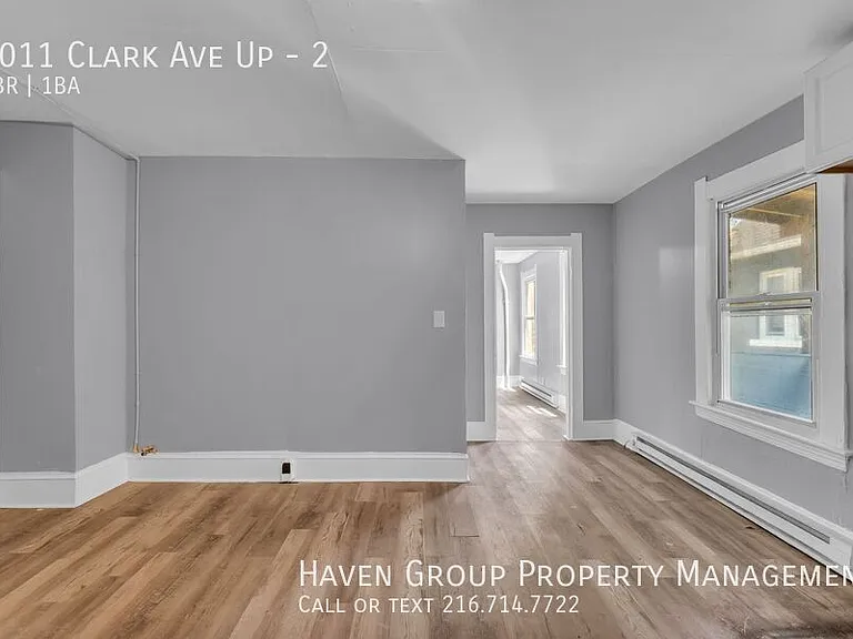 5011 Clark Ave #UP-2 — Photo 5