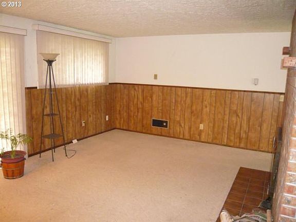 5th image of 3312 NW Lakeridge Dr