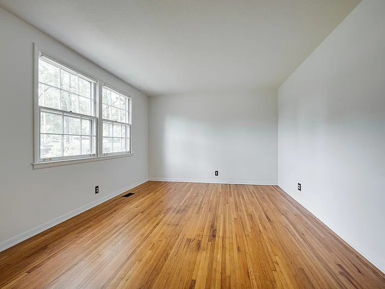 1133 Copperstill Cir — Photo 6