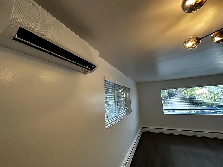 812 E Ramona Ave #2 — Photo 21
