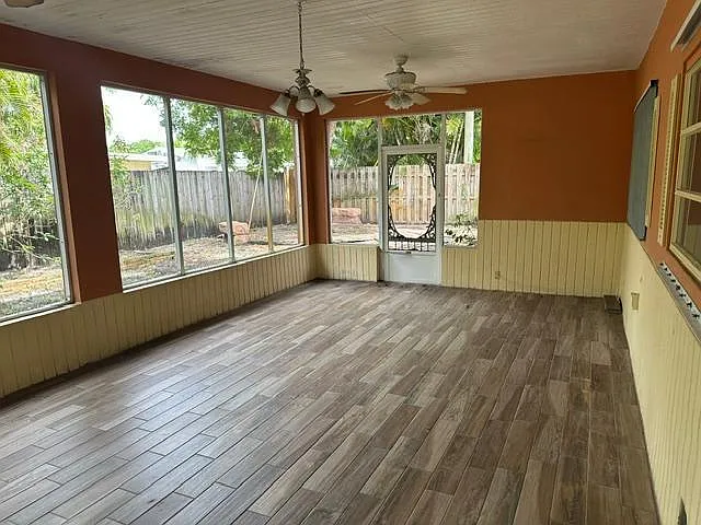 732 SE 11th Ave — Photo 27