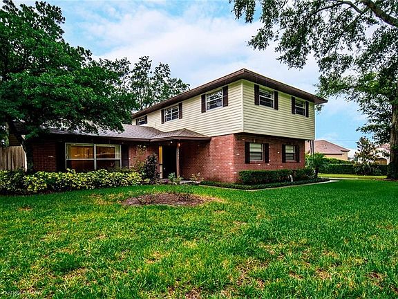 2nd image of 2843 Oranole Way