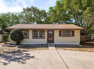 7320 8th Ave N, Saint Petersburg, FL 33710