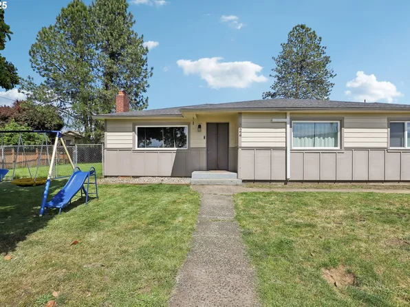 324 N 18th St, Saint Helens, OR 97051