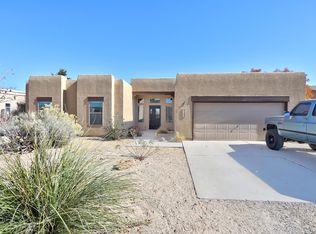 708 6th St NE, Rio Rancho, NM 87124