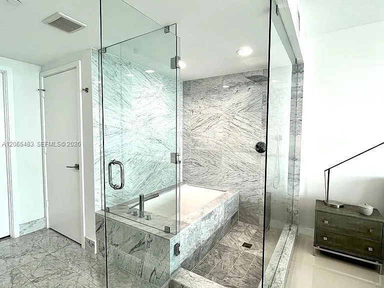 3131 NE 7th Ave #3003 — Photo 18