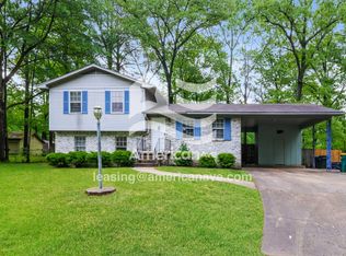 2 Regency Ct, Little Rock, AR 72209
