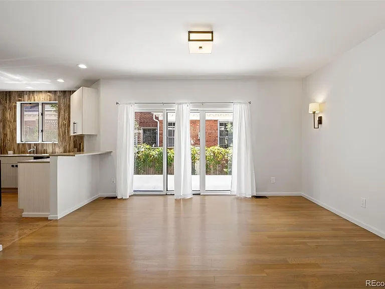290 Madison St — Photo 6