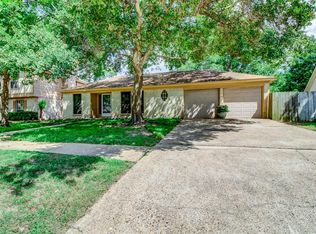 6918 Stoney River Dr, Spring, TX 77379