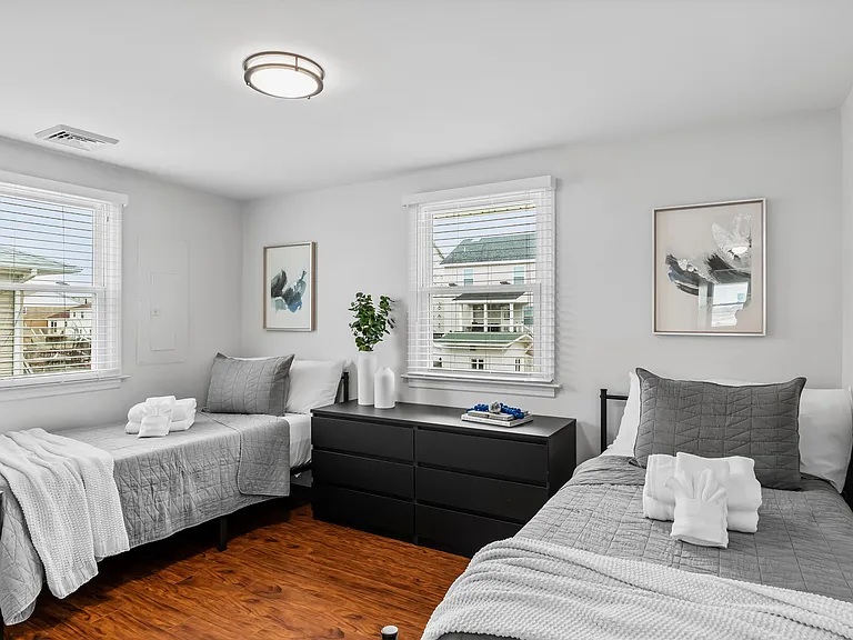 347 N Raleigh Ave #1 — Photo 17