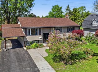 108 University Ave, Belleville, ON K8N 4Y3