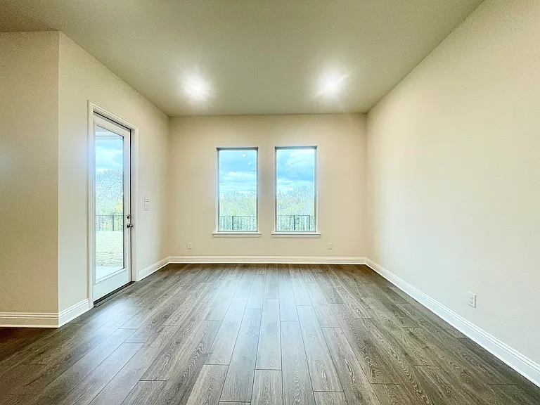 1632 Estivella Dr — Photo 10
