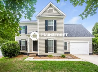 4511 Avalon Forest Ln, Charlotte, NC 28269