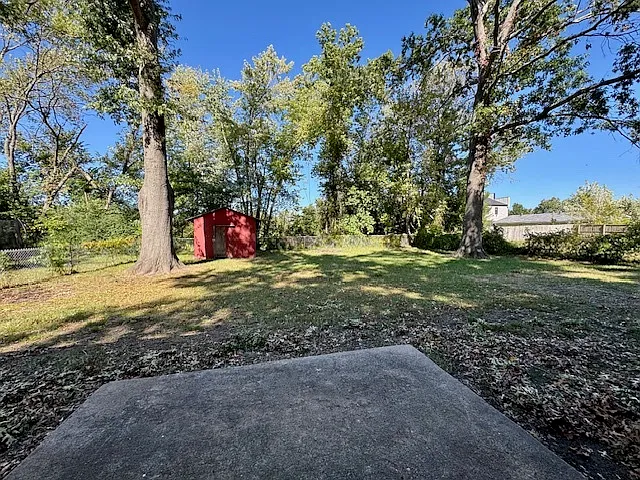 705 SE 10th St - 1 — Photo 3