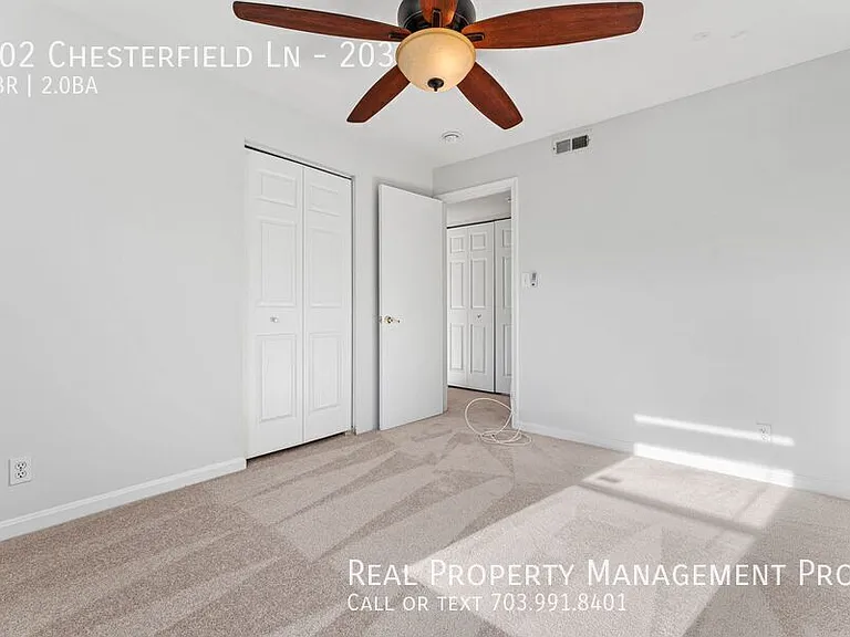 202 Chesterfield Ln #203 — Photo 13