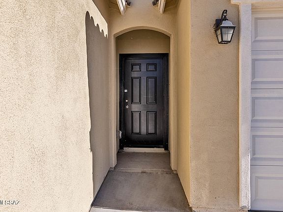 2nd image of 938 W Calle El Acuario
