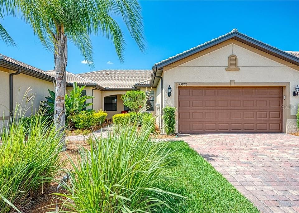 1st image of 13896 Alafaya St