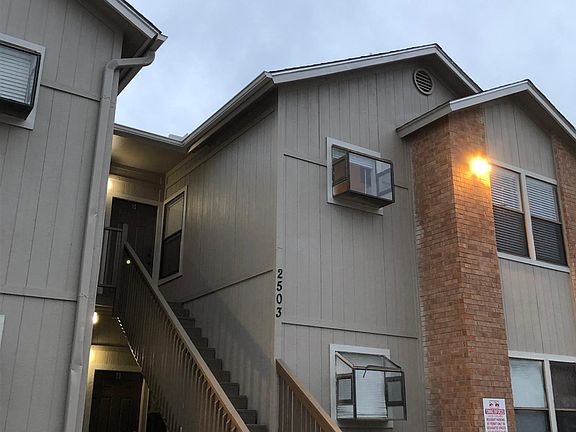 3rd image of 2503 W Slaughter Ln #D