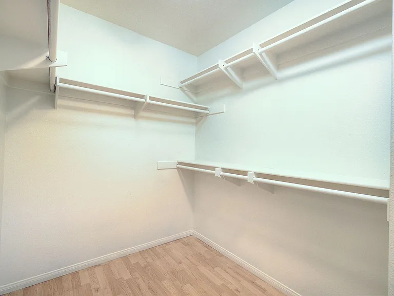 2979 W Canyon Ave W #C — Photo 16