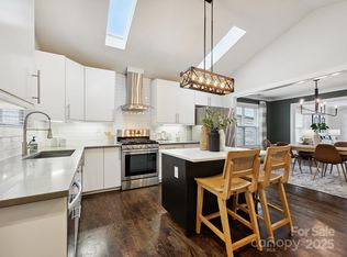 1425 Downs Ave, Charlotte, NC 28205