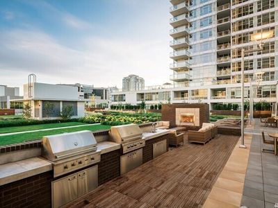 588 Bell Street #1502s, Seattle, WA, 98121