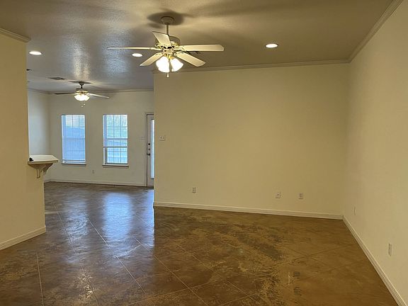 4th image of 3049 Clydesdale Way