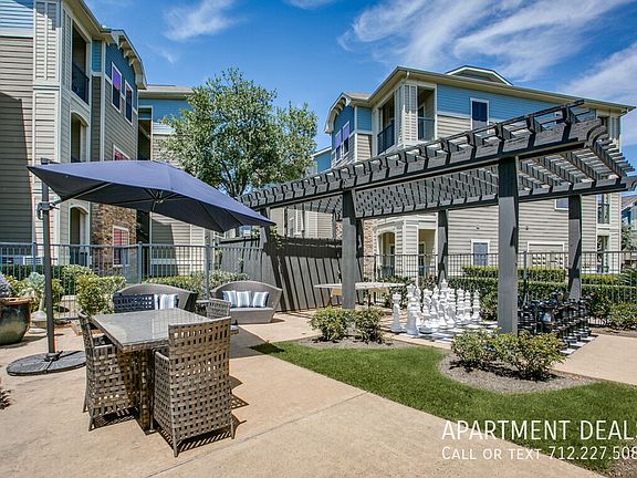 3rd image of 8 Westfield Place Dr #3484