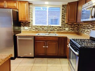 9058 Bennett Ave #2, Evanston, IL 60203