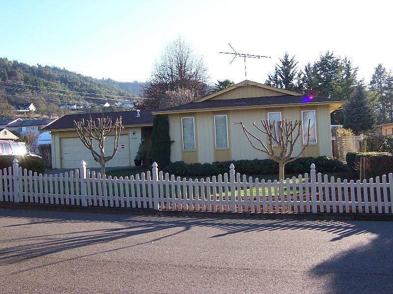 1st image of 3025 W Shasta Ave