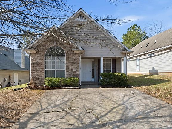 2nd image of 397 Camden Cove Cir