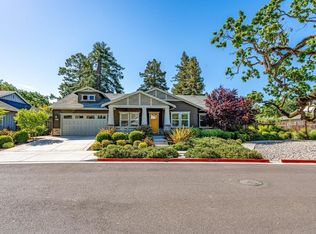 223 Pheasant Ct, Napa, CA 94558