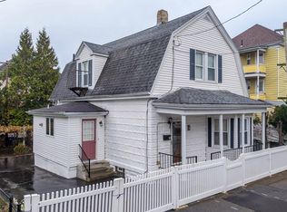10 Erics Way, New Bedford, MA 02746