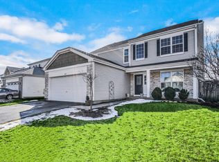 403 Cardinal Ln, Bolingbrook, IL 60490