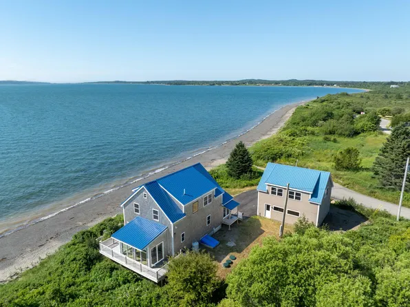42 Lower Water Street, Lubec, ME 04652