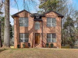 654 N Shore Rd, Lithonia, GA 30058