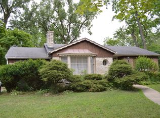 8621 Washington Ave, Brookfield, IL 60513