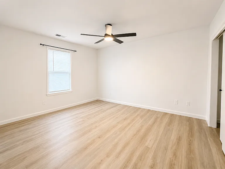 8580 Tidewater Dr #B — Photo 2