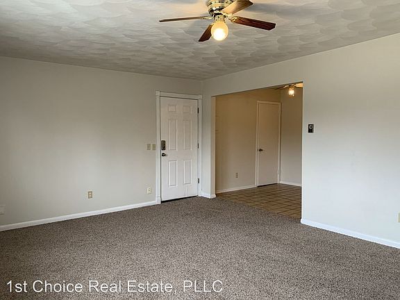 4th image of 2827 Harwick Dr APT 2