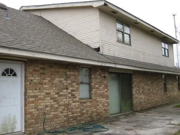 319 E Barataria St, Lockport, LA 70374