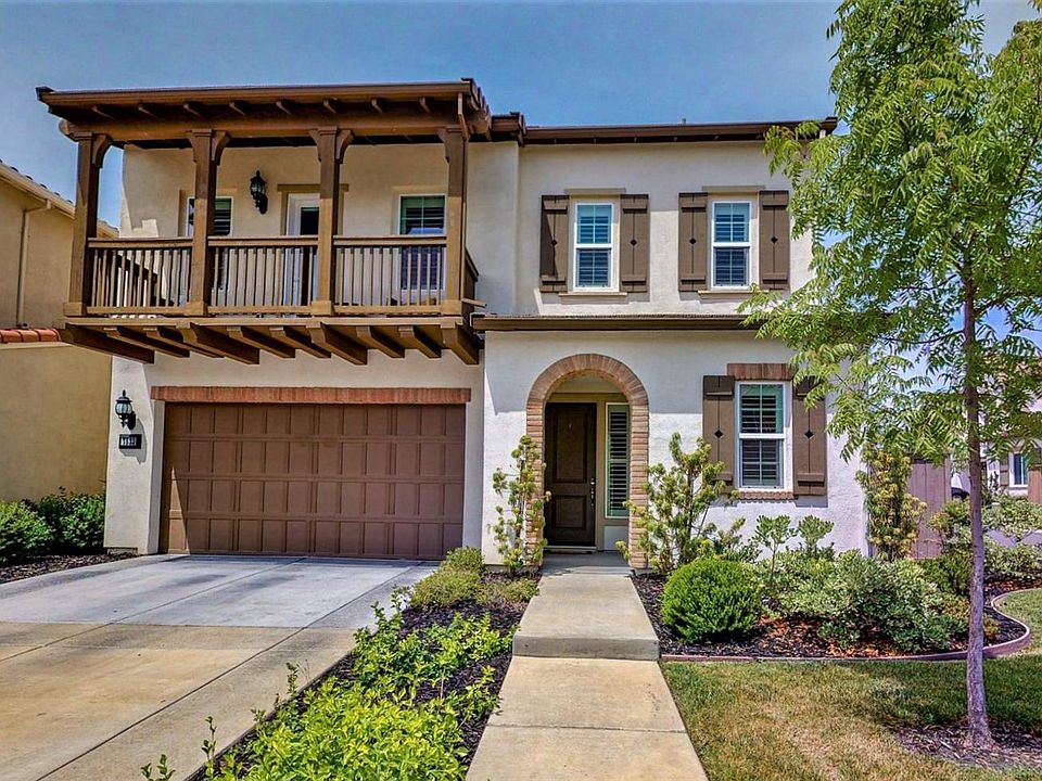 1st image of 7523 Pesaro Dr