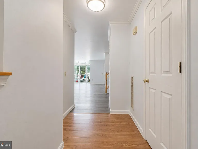 31 Steeple Ct — Photo 16