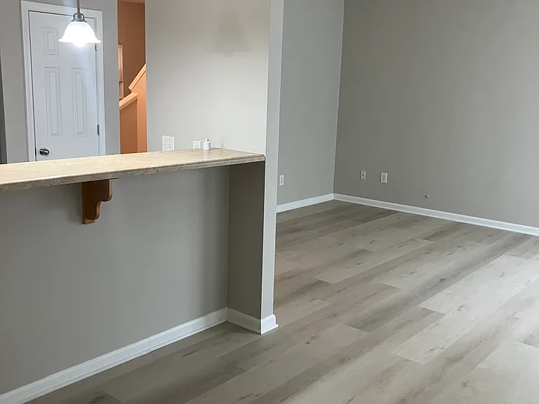 10376 Bronze Dr — Photo 24