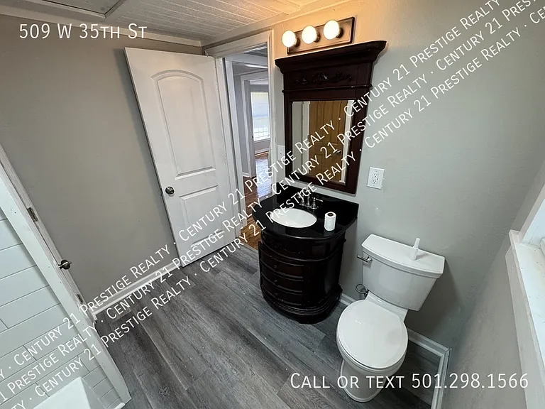 509 W 35th St — Photo 11
