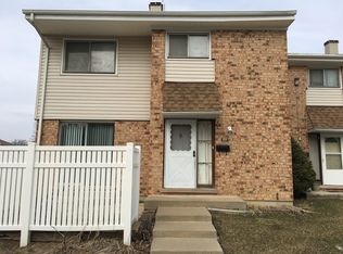 889 White Oak Ln, University Park, IL 60484