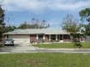 306 Meadow Hills Ct, Sanford, FL 32773