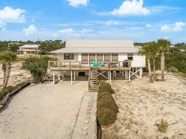 609 W Gorrie Dr, Saint George Island, FL 32328